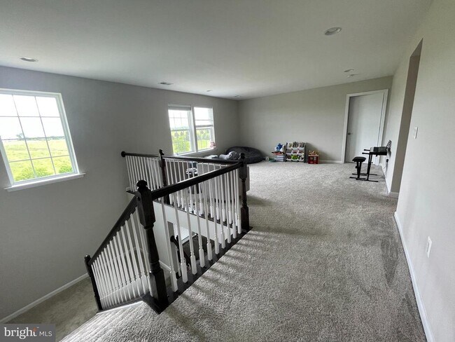 Building Photo - 137 Brandenbury Ct
