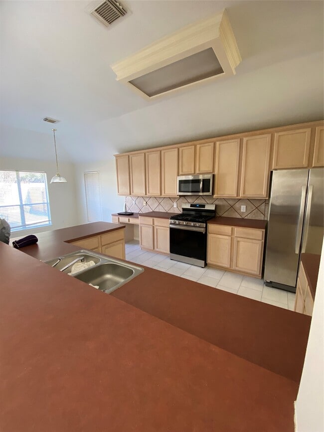 Building Photo - 17702 Forest Haven Trail