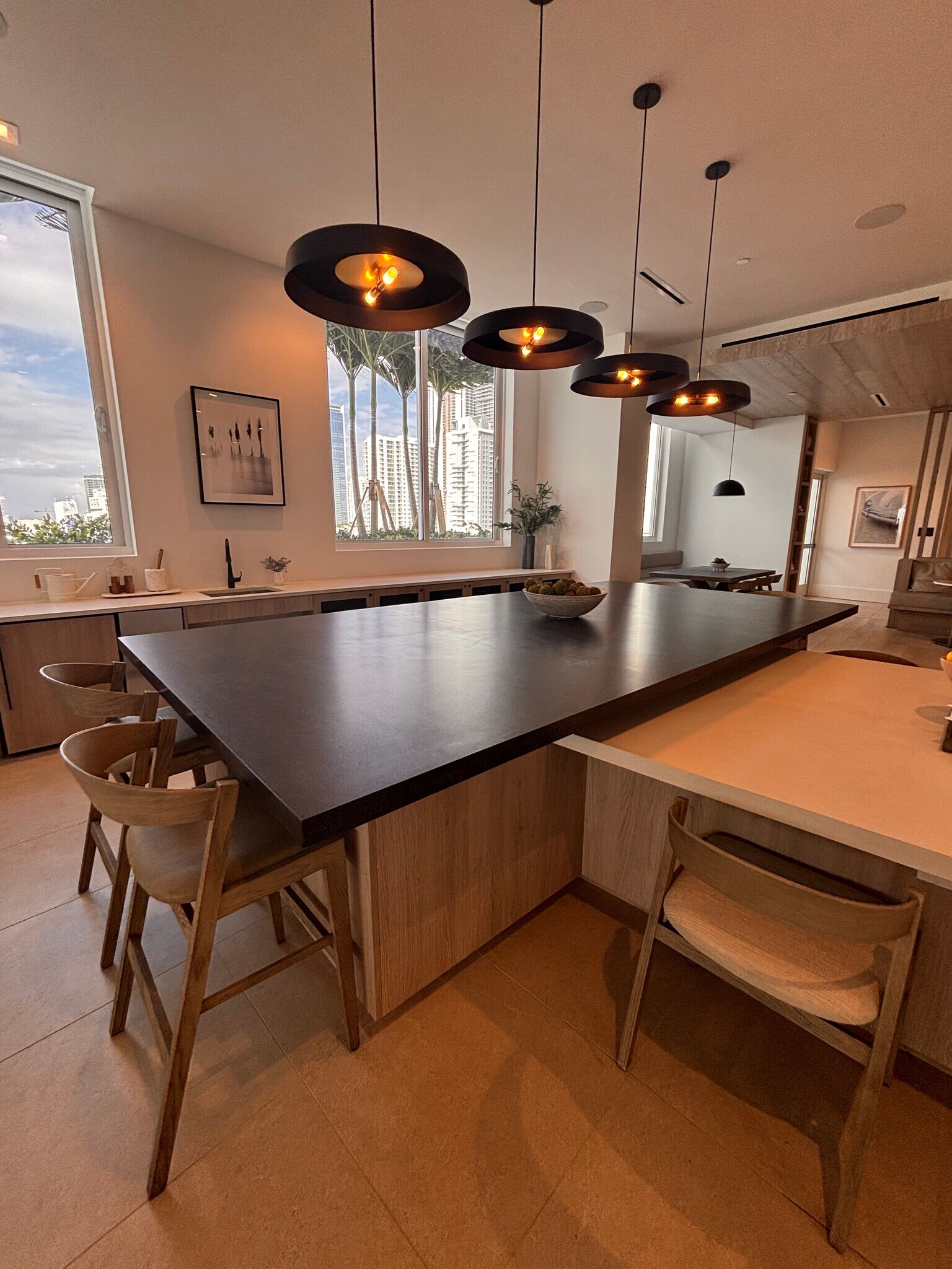 Building Photo - 221 NE 19th St