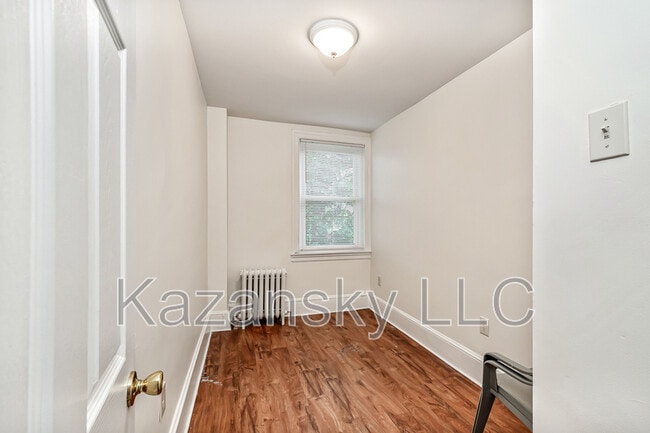 Building Photo - 4515 N Marvine St