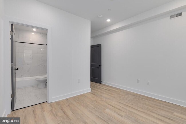 Building Photo - 2061 N 8th St