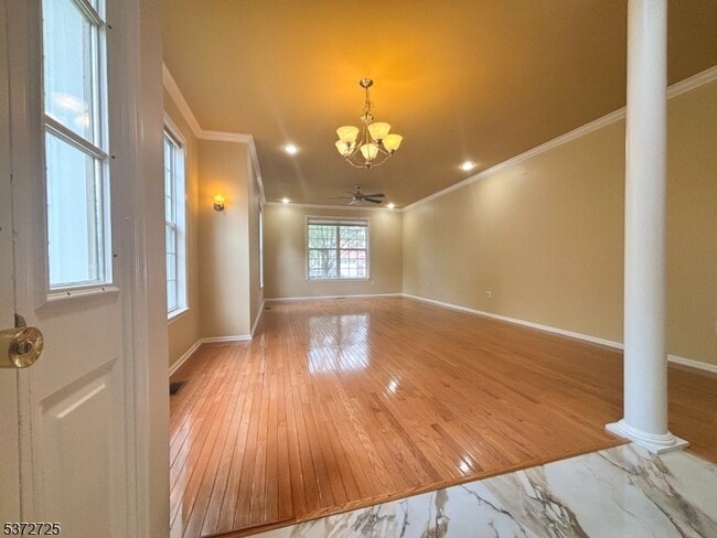 Building Photo - 46 Gordon Cir