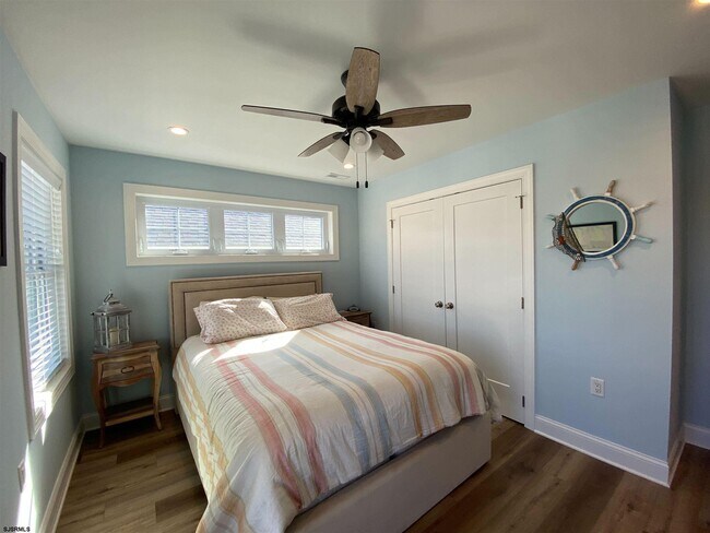 Building Photo - 118 N New Haven Ave