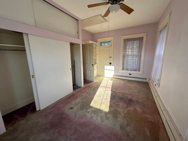 Building Photo - Large 5 Bedroom House For Rent in Maytown