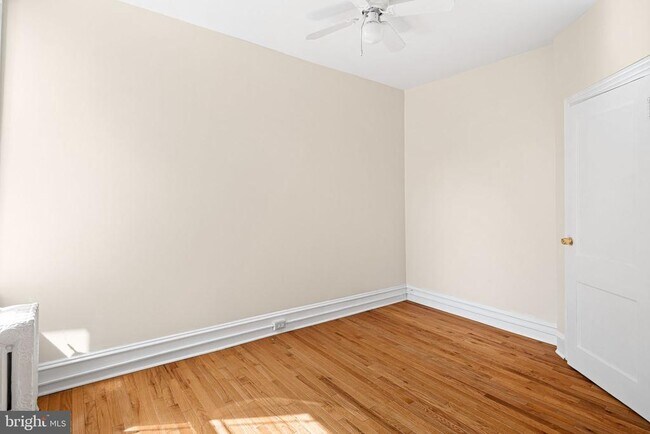 Building Photo - 123 S 63rd St