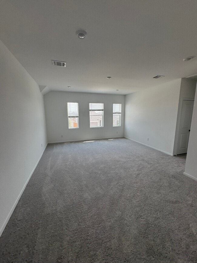 Building Photo - 6419 Seafoam Lake Dr