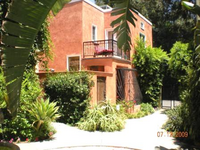 Building Photo - 2044 Highland Ave