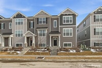 Building Photo - 2117 Yellowstone Blvd