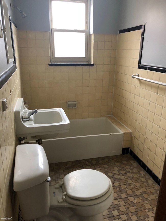 Building Photo - 41 Bankers Ln