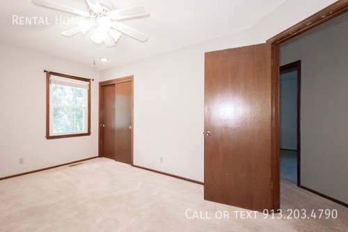 Building Photo - 1835 S Abbey Cir