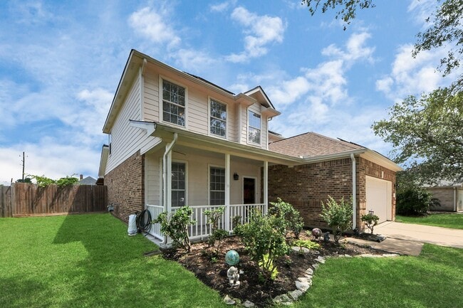 Primary Photo - 13114 Oak Ledge Dr