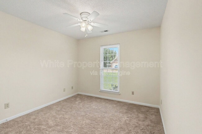 Building Photo - 4609 Falcon Chase Dr SW