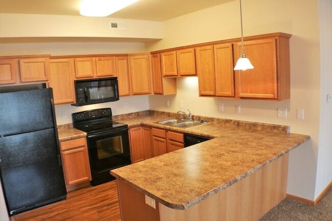Building Photo - $1,200 | 2 Bedroom, 2 Bathroom Condo | No ...