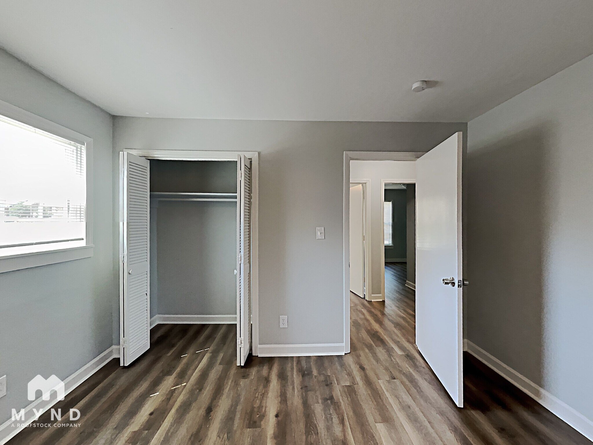 Building Photo - 4901 Craigwood Dr