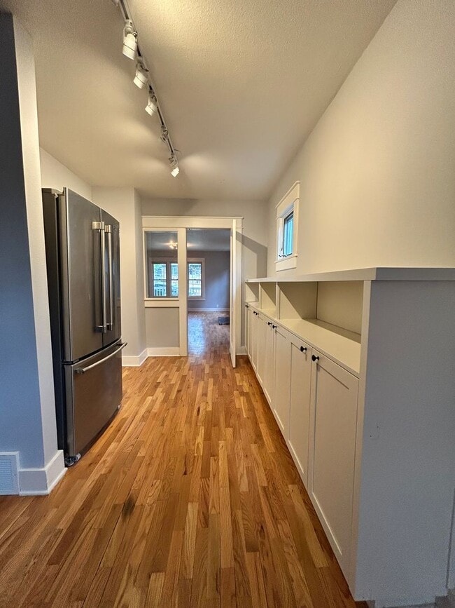 Pantry, Dining, 2nd Refigerator - 920 Grant Pl