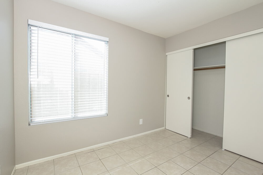 Building Photo - 8711 W Marconi Ave