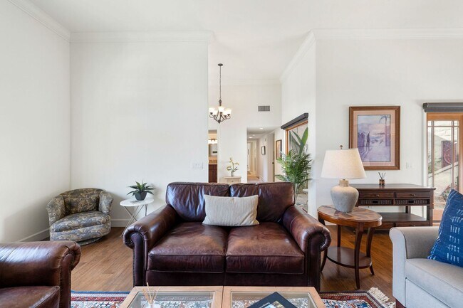 Building Photo - Luxury Golf Course Retreat in Indian Wells (Monthly Only - No Long Term)