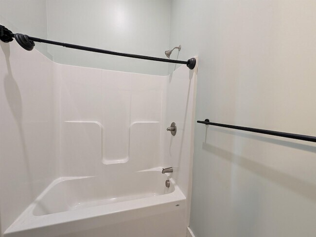 Building Photo - 22 S Main St