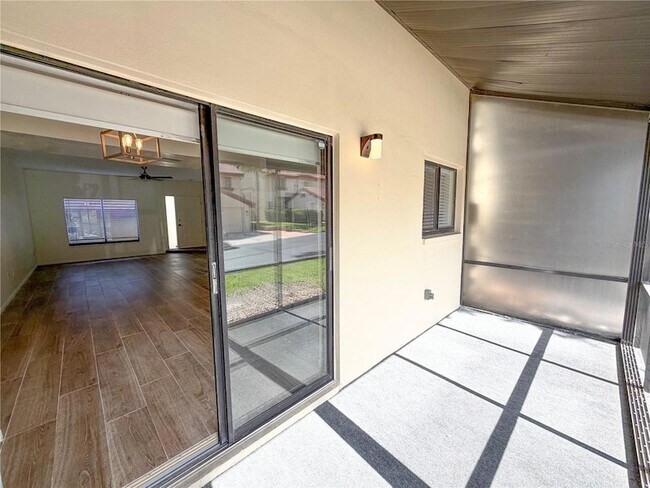 Building Photo - 3460 Countryside Blvd