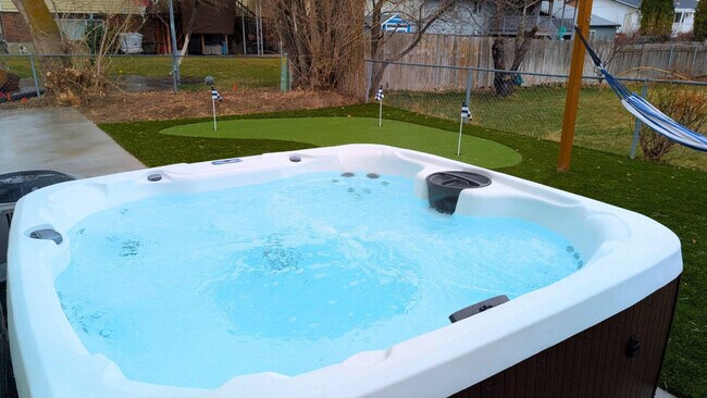 Building Photo - 423 W 1640 S