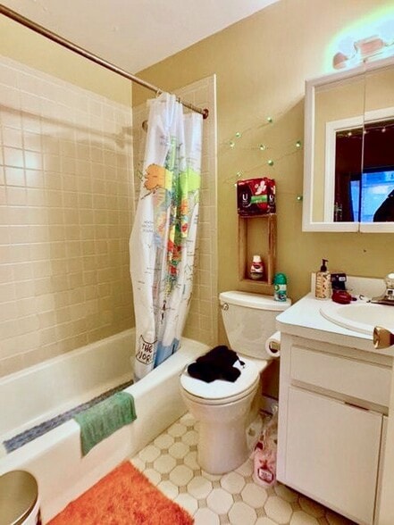 Building Photo - 28 Edgerly Rd