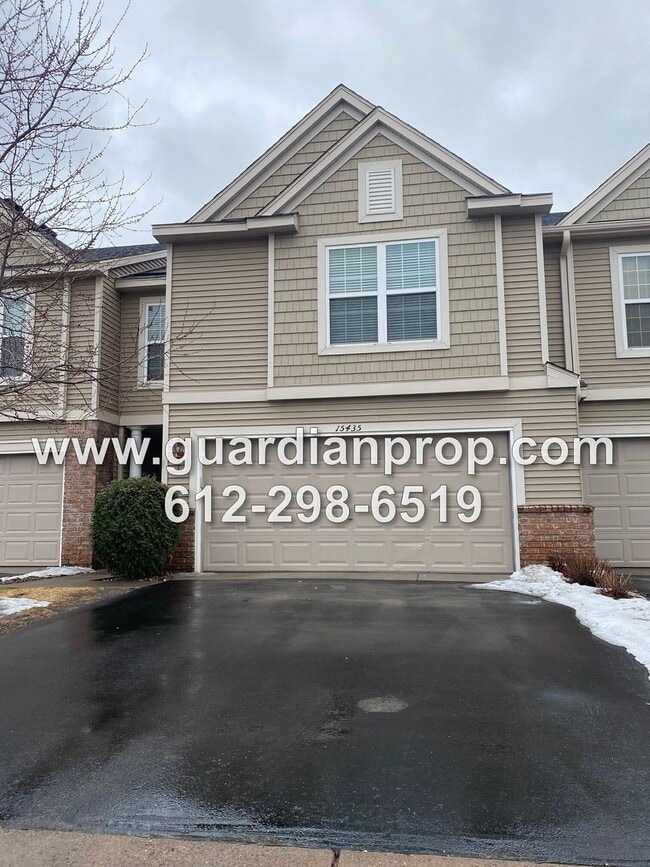 Building Photo - 15435 Foster Dr N
