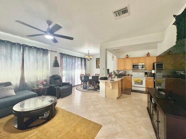 Building Photo - 91-1033 Kanela Street