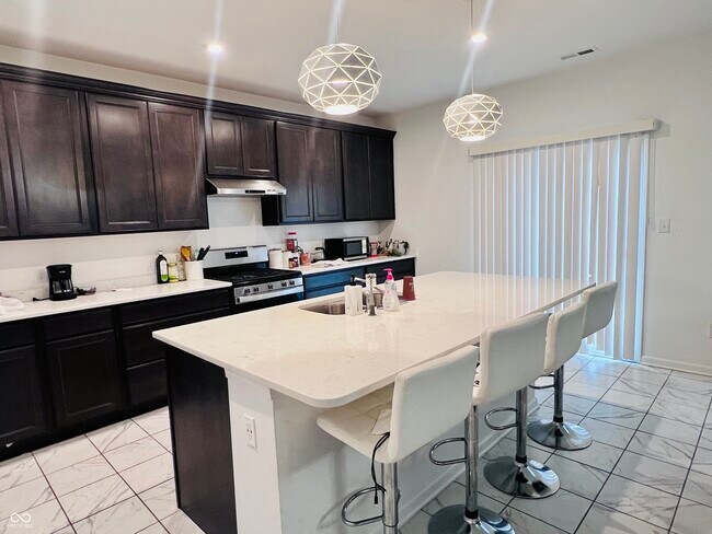 Building Photo - 2680 Sheek Rd