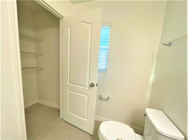 Building Photo - 1179 Papaya Cir.