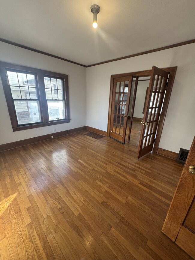 Building Photo - 1620 SW Topeka Blvd