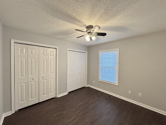 Building Photo - Well Maintained Ranch Style Home in Garner!