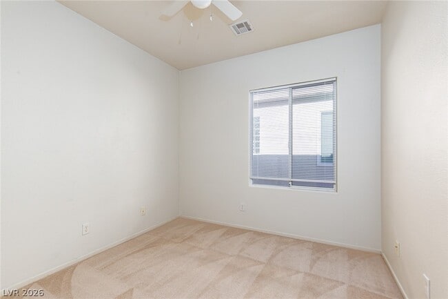 Building Photo - 10991 Pumpkin Ridge Ave