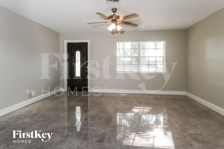 Building Photo - 1357 Drexel Rd