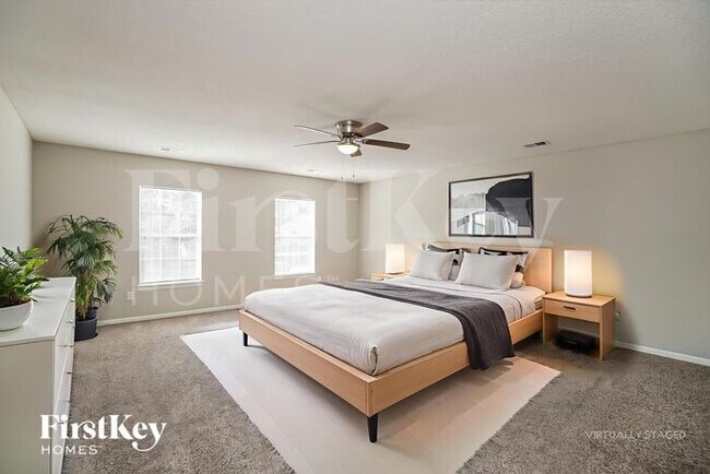 Building Photo - 1000 Golden Aspen Dr