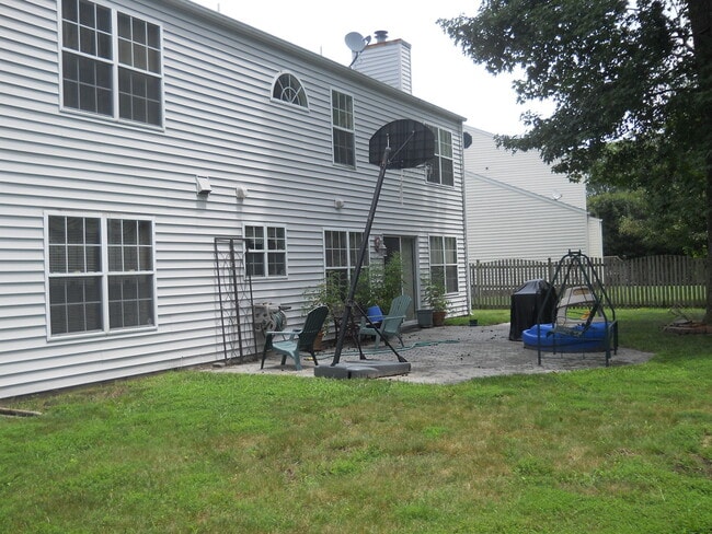 Building Photo - 128 Hedegrow Lane, Yorktown, Va 23692