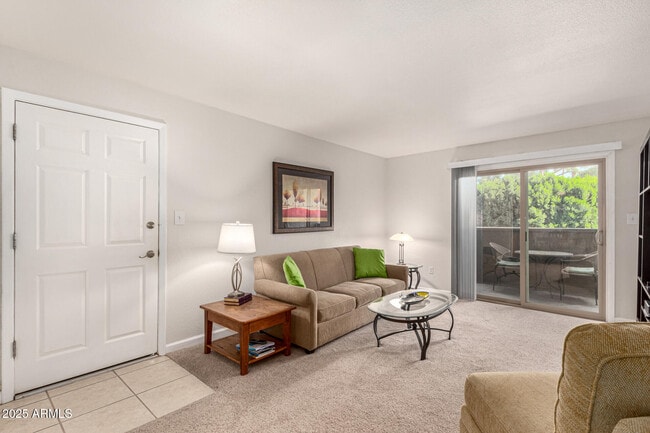 Building Photo - 5877 N Granite Reef Rd
