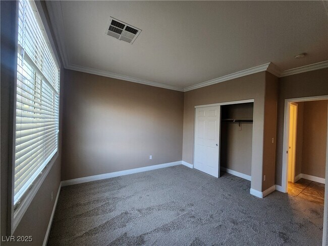 Building Photo - 7426 Matilda St