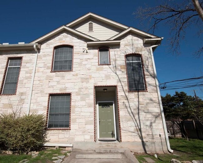 Primary Photo - 600 Kawnee Dr