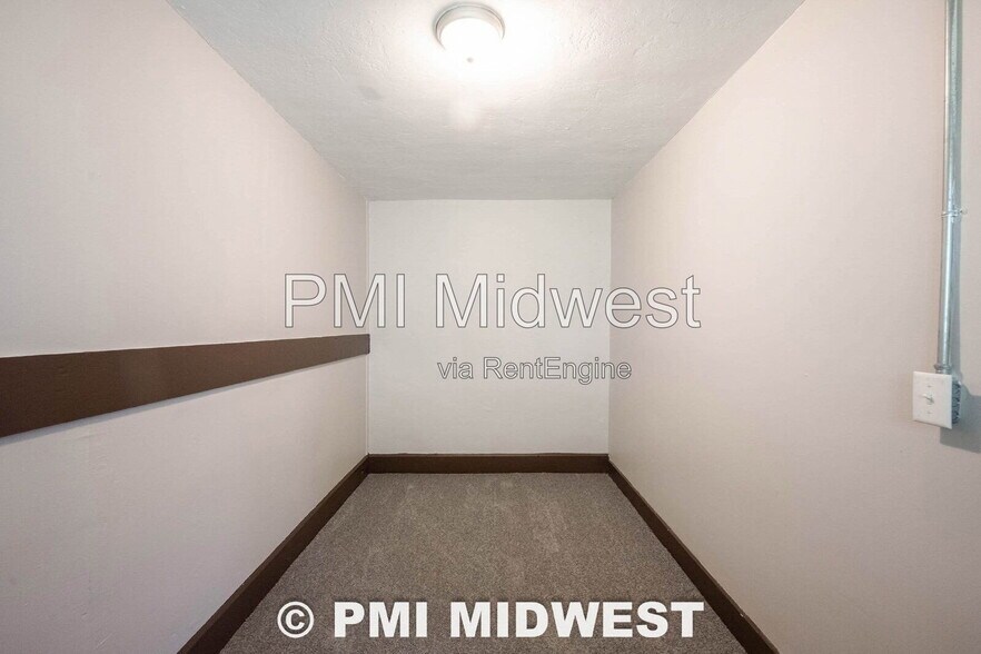 Building Photo - 20 N Colorado Ave