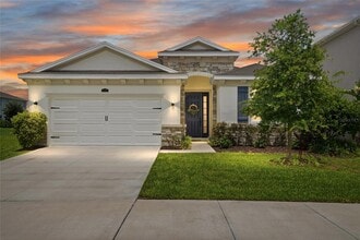 Building Photo - 3228 Living Coral Dr