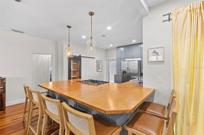 Building Photo - 309 Lebeau St