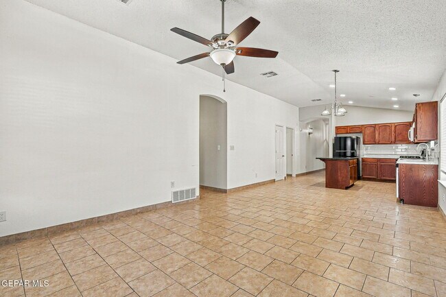 Building Photo - 2724 Granite Rock Pl