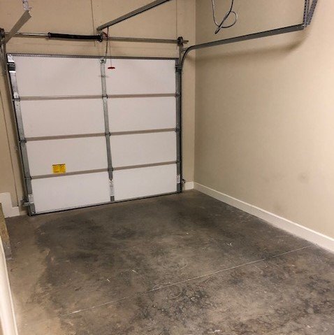 Building Photo - "Spacious 3-Bed Condo with Granite Elegance in Cookeville – Your Dream Home Awaits!"