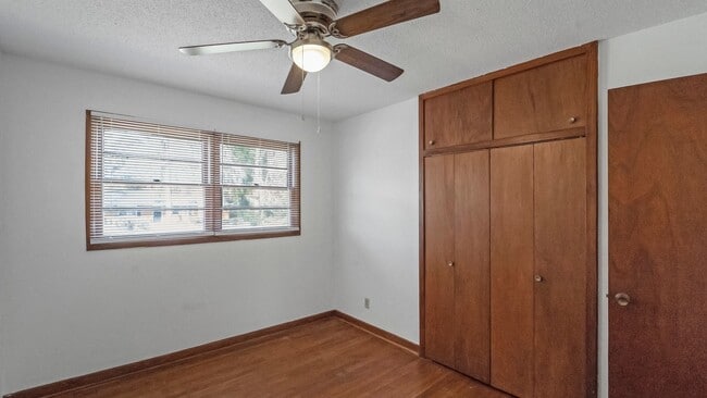 Building Photo - Cozy 3-Bedroom Home with Corner Lot in Rincon