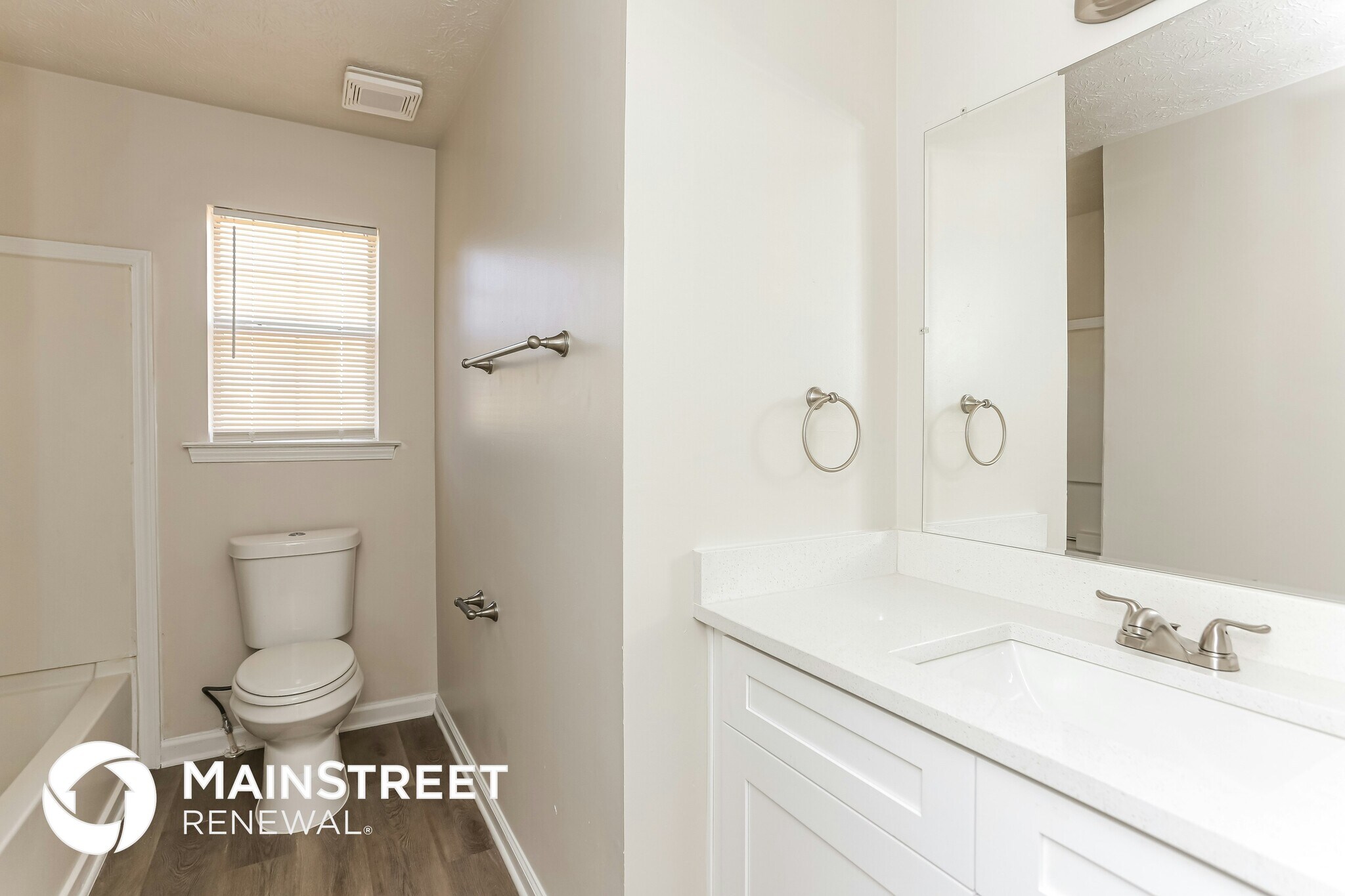 Building Photo - 8147 Mountain Pass