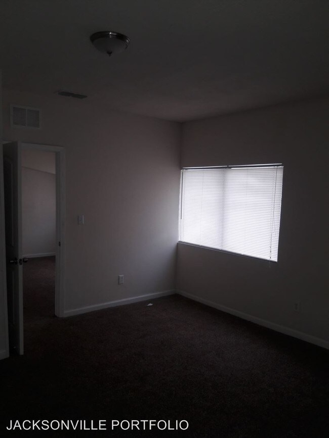 Building Photo - 6739 Daughtry Blvd S