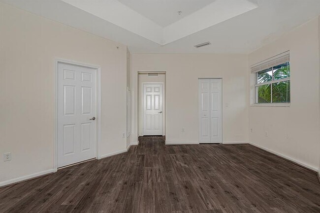 Building Photo - 11605 NW 89th St