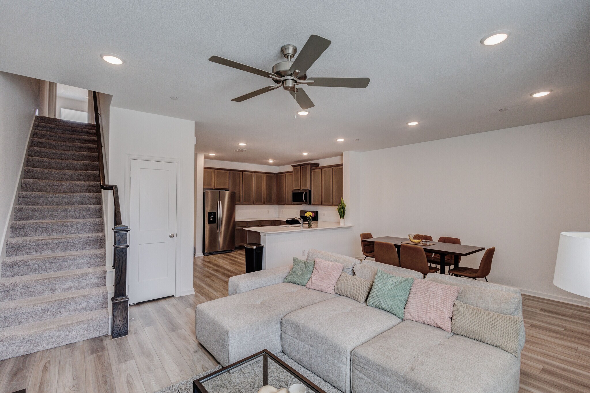 Building Photo - 3720 Star Mesa St