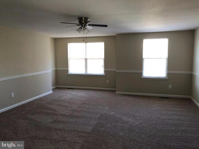 Building Photo - 12 Morrissey Stone Ct