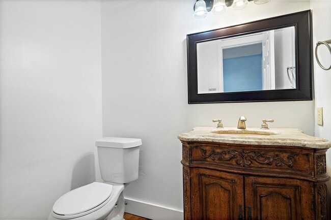 Building Photo - 12104 Burdine St